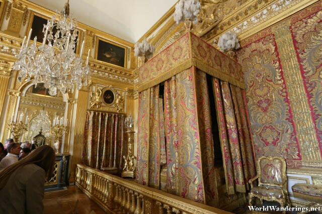 royal bedroom at the palace of versailles