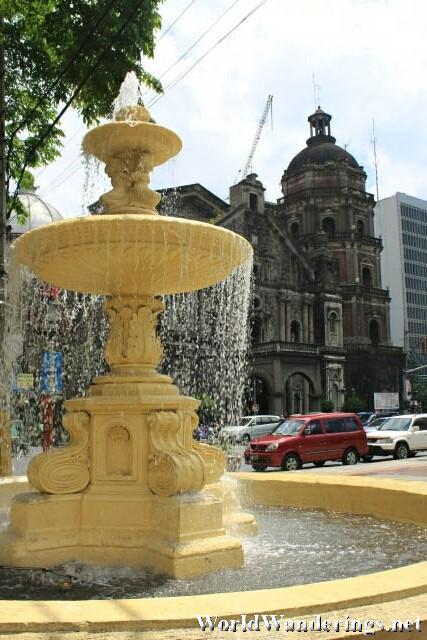 Fountain at Plaza Lorenzo Ruiz