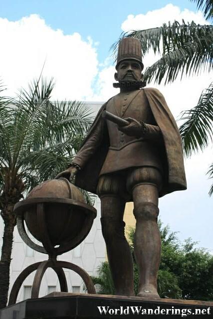 Statue of King Philip II at Plaza España