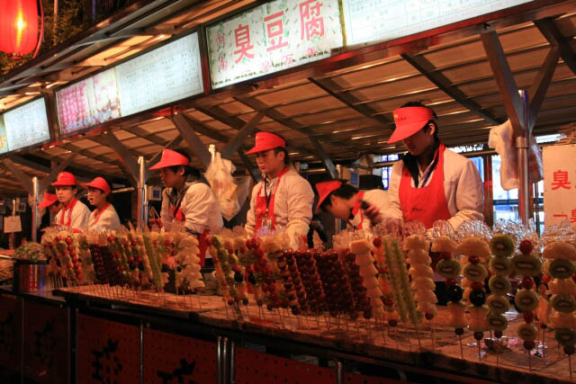 Row of Food Stalls at Donghuamen Night Market 东华门夜市