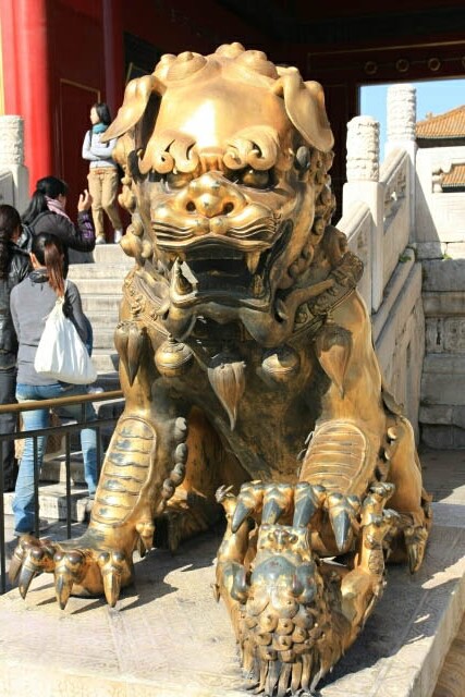 Lion Guarding the Gate of Heavenly Purity 乾清门