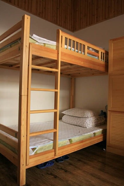 Dorm Beds in Taishan International Youth Hostel 泰山国际青年旅社