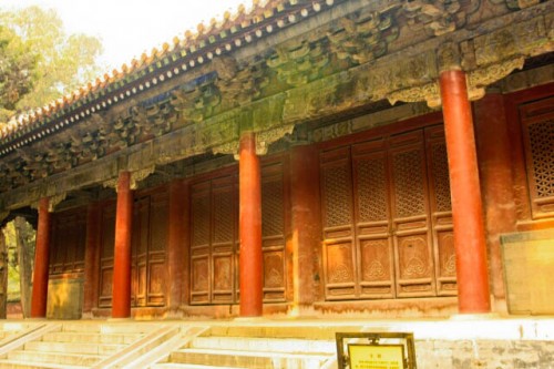 Sacrificial Hall 享殿 at the Confucius Forest 孔林