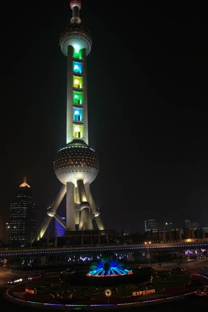 Oriental Pearl Tower 东方明珠塔 in Shanghai