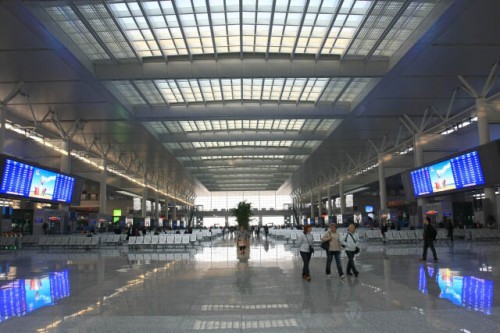 Not An Airport Terminal, This is Shanghai South Railway Station 上海南站