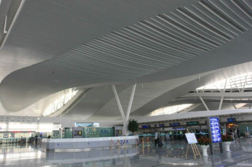 Modern Design of the Hangzhou Xiaoshan International Airport 杭州萧山国际机场
