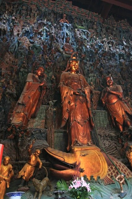 Depiction of Guanyin and Several Buddhist Personalities at the Grand Hall of the Great Sage 大雄宝殿