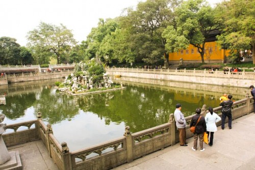 A Pond at the Leifeng Pagoda 雷峰塔