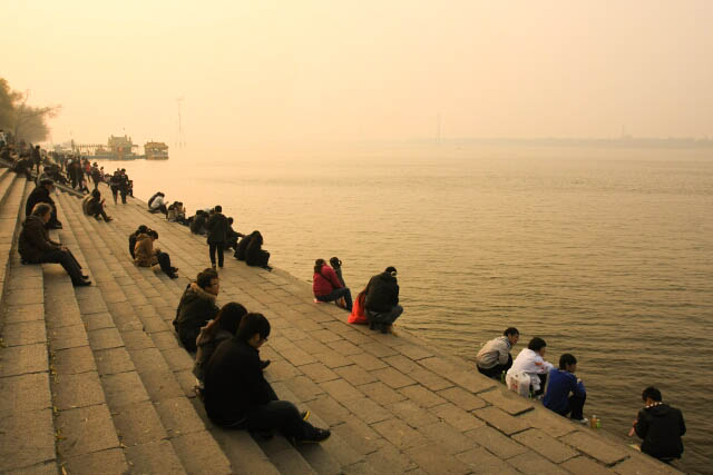 Hanging Out Along the Songhua River 松花江