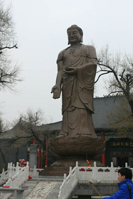 Buddha Statue at the Jile Temple 极乐寺