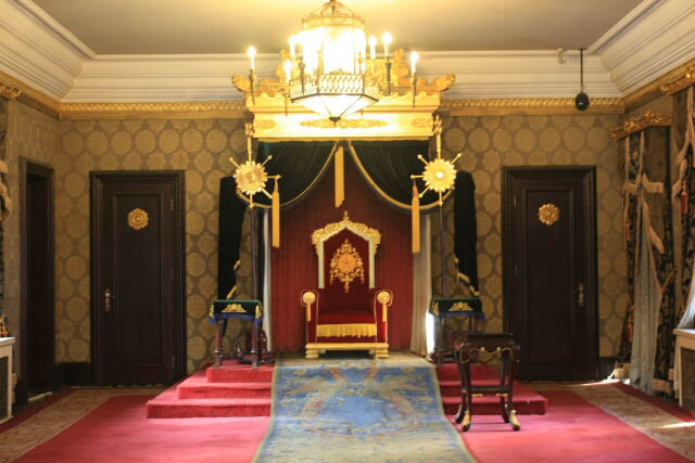 Elegant Throne Room at the Puppet Emperor's Palace 伪满洲皇宫