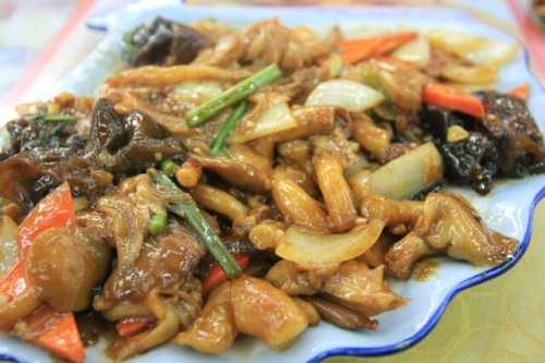 Lunch of Sitr Fried Mushrooms at Shenyang 沈阳