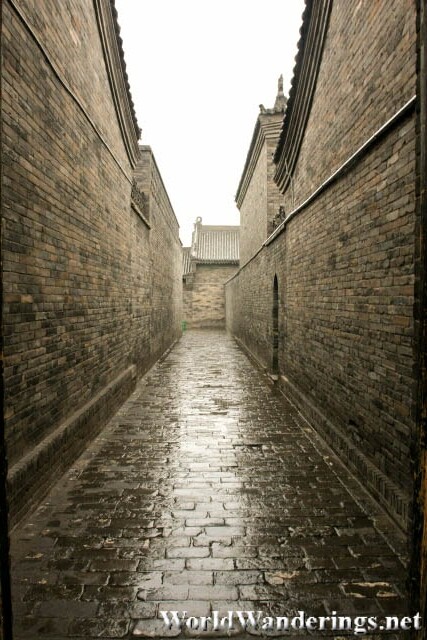 Narrow Alleys of Pingyao 平遥