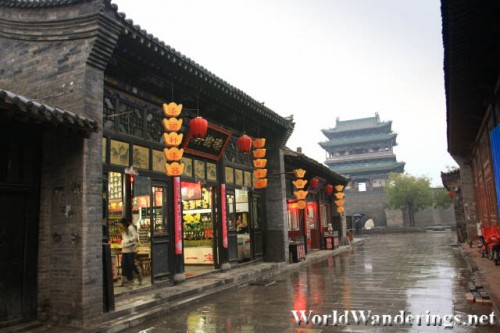 Heading Towards the South Gate in Pingyao Ancient Town 平遥古城