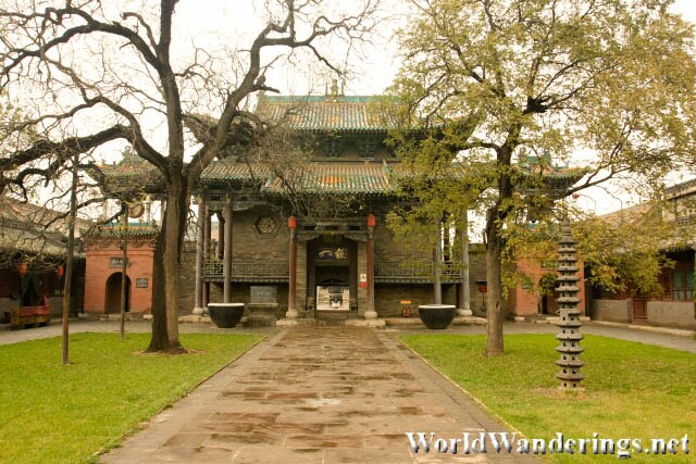 Peaceful Path to the City God Temple 城隍庙 in Pingyao 平遥