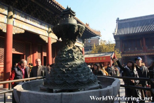 Wishing Fountain Outside the Hall of Harmony and Peace 雍和宫