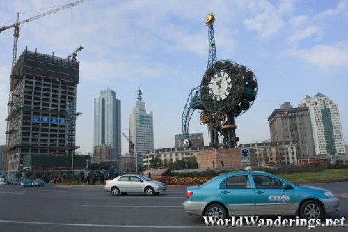 Tianjin Century Clock 天津世纪种 Amidst the Rapid Development of Tianjin 天津