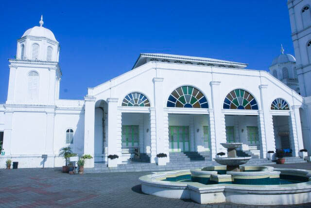 Fountain Area at the Masjid Abidin in Kuala Terengganu