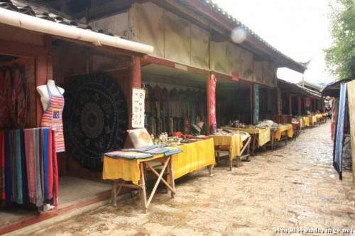 Shops Outside the Mural Area at Baisha 白沙