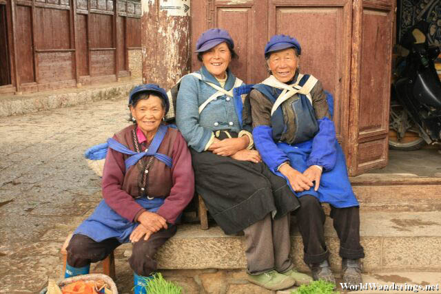 Local Women of Baisha Old Town 白沙