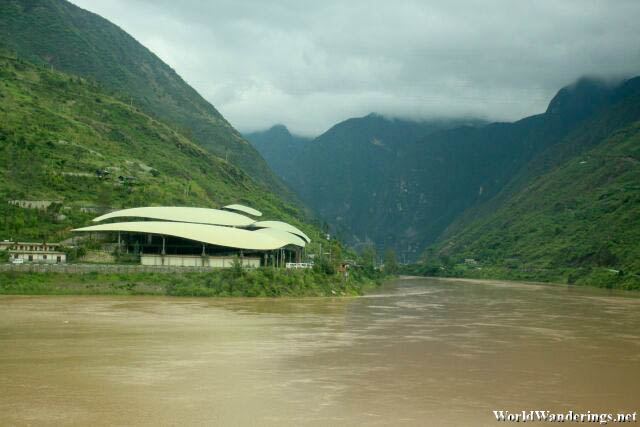 This Seems to be a Tourism Center at the Start of the Tiger Leaping Gorge 虎跳峡