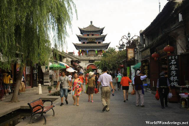 Walking Along Dali Ancient Town's Old Streets