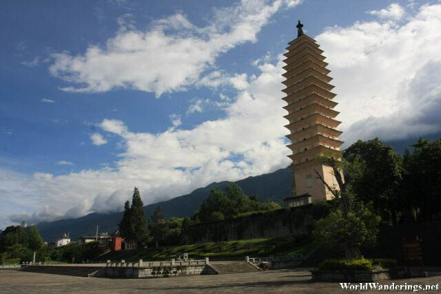 Qianxun Pagoda 千寻塔 at the Three Pagodas of Chongsheng Temple 崇圣寺三塔