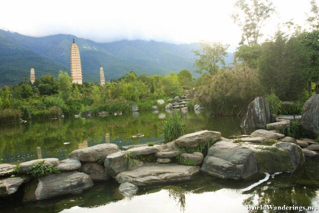The Three Pagodas of Chongsheng Temple 崇圣寺三塔 by the Reflection Pool