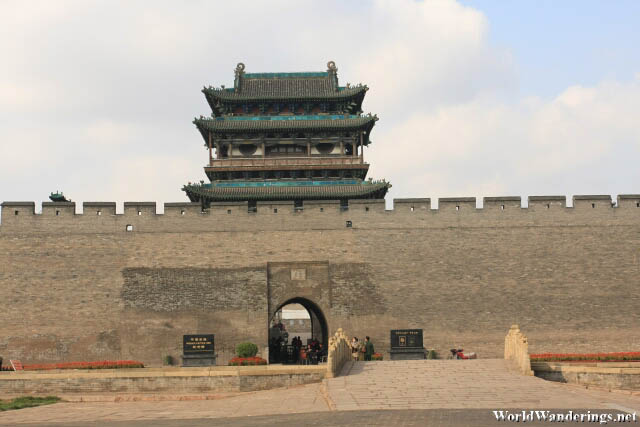 Iimposing South Gate of Pingyao 平遥