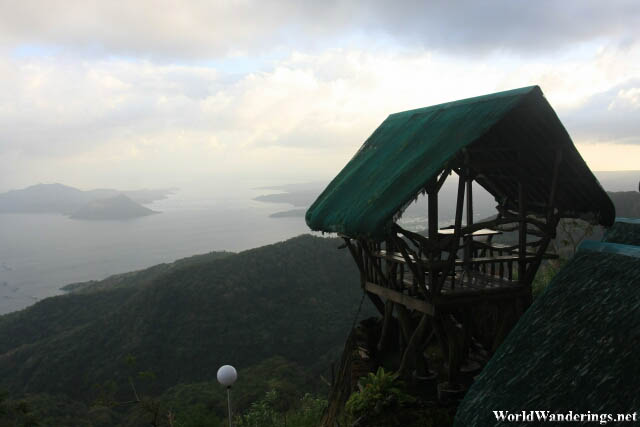 A Nice Hut Overlooking Taal Lake in Tagaytay