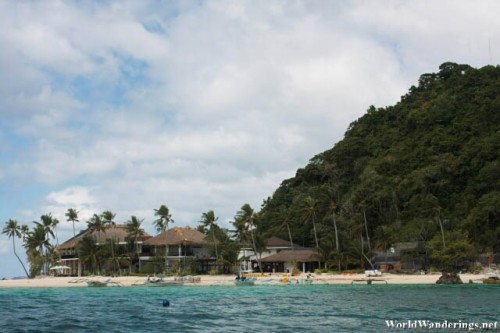 Resort at Pangulasian Island in El Nido