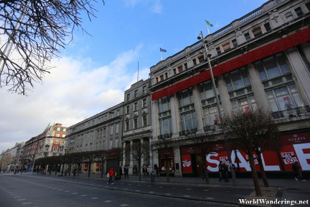 Shopping Center at O'Connell Street