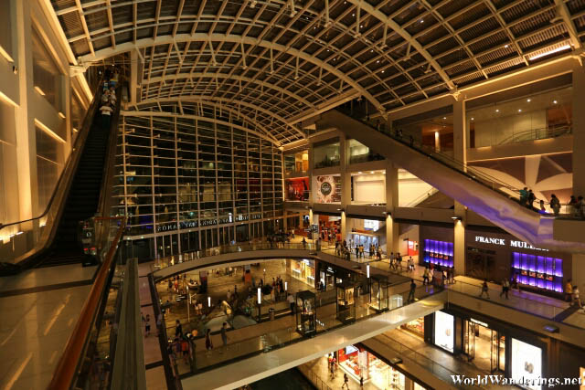 Cavernous Interior of the Shoppes at the Marina Bay Sands