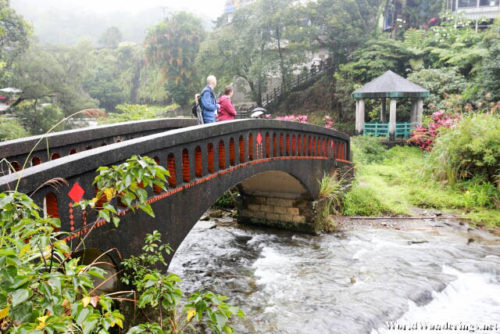 Small Bridge at Shifen Waterfall 十分瀑布
