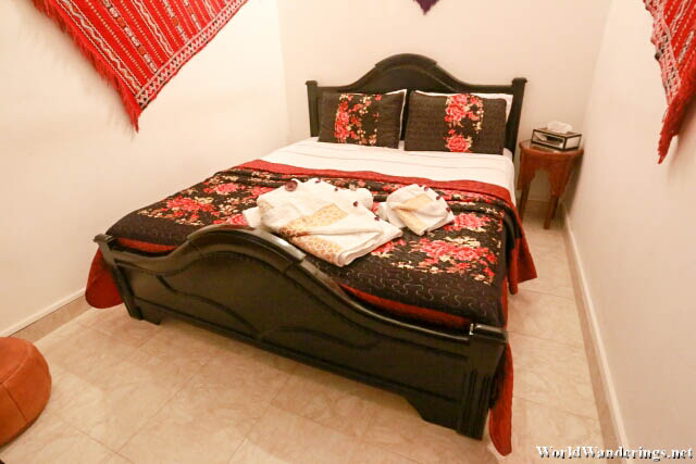Bed at Dar Tsouli in Rabat