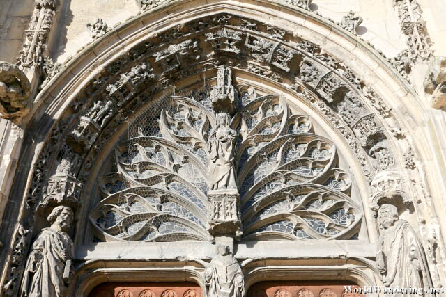 Detail on the Side Door of the Basilica of Saint-Remi