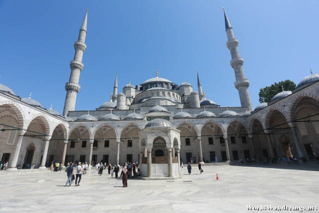 Sultan Ahmed Mosque Courtyard