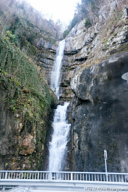 Closer Look at Mühlbach Waterfall in Hallstatt