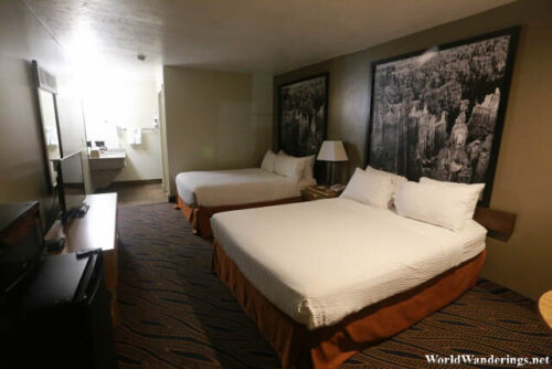 Bedroom at Super 8 by Wyndham Zion National Park